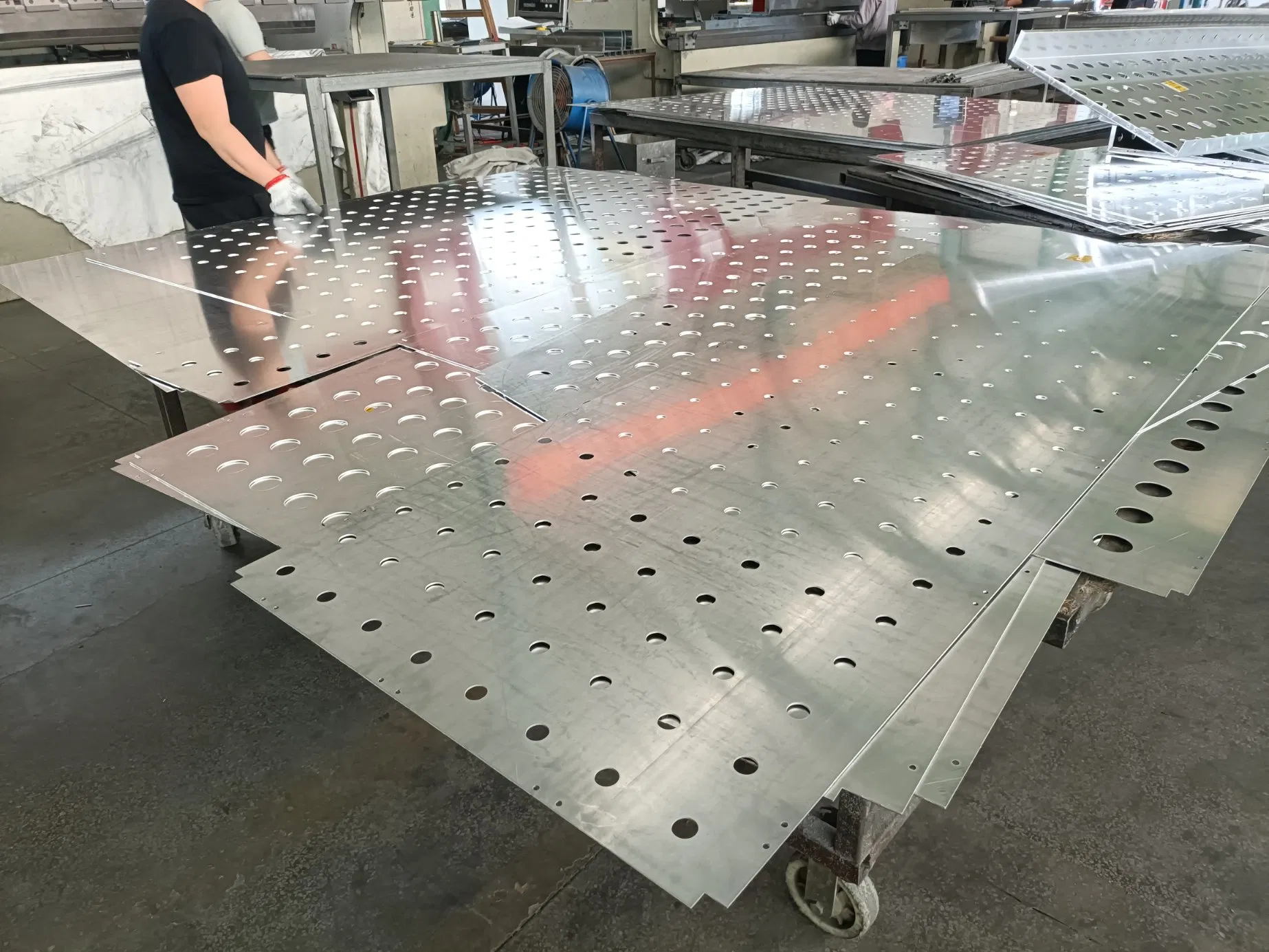 Best Factory Price Carved Perforated Aluminum Wall Panels for Decorative Metal Building Curtain Wall