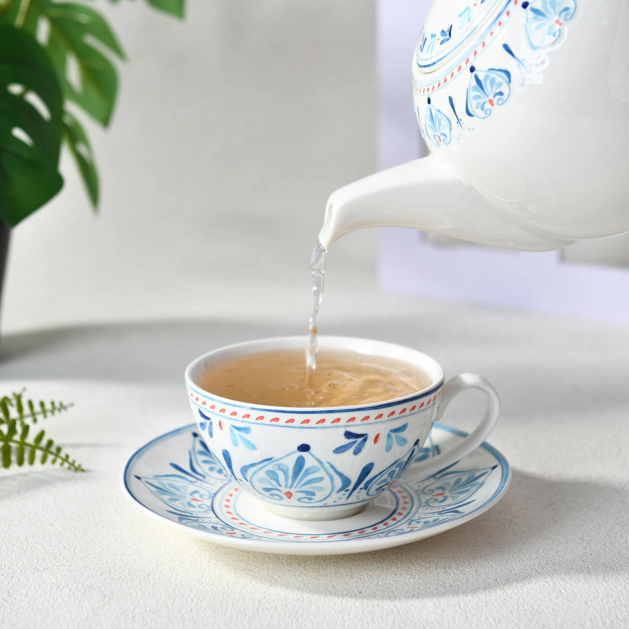 OEM ODM Blue in-Glaze Customized Dishes Dinner Set Plate Tableware Ceramic Dinnerware