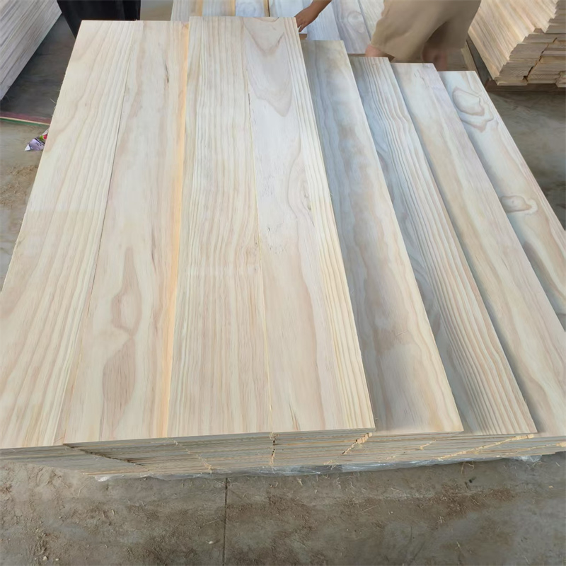 Customized Size AA Grade Clear No Knots New Zealand Radiata Pine Board