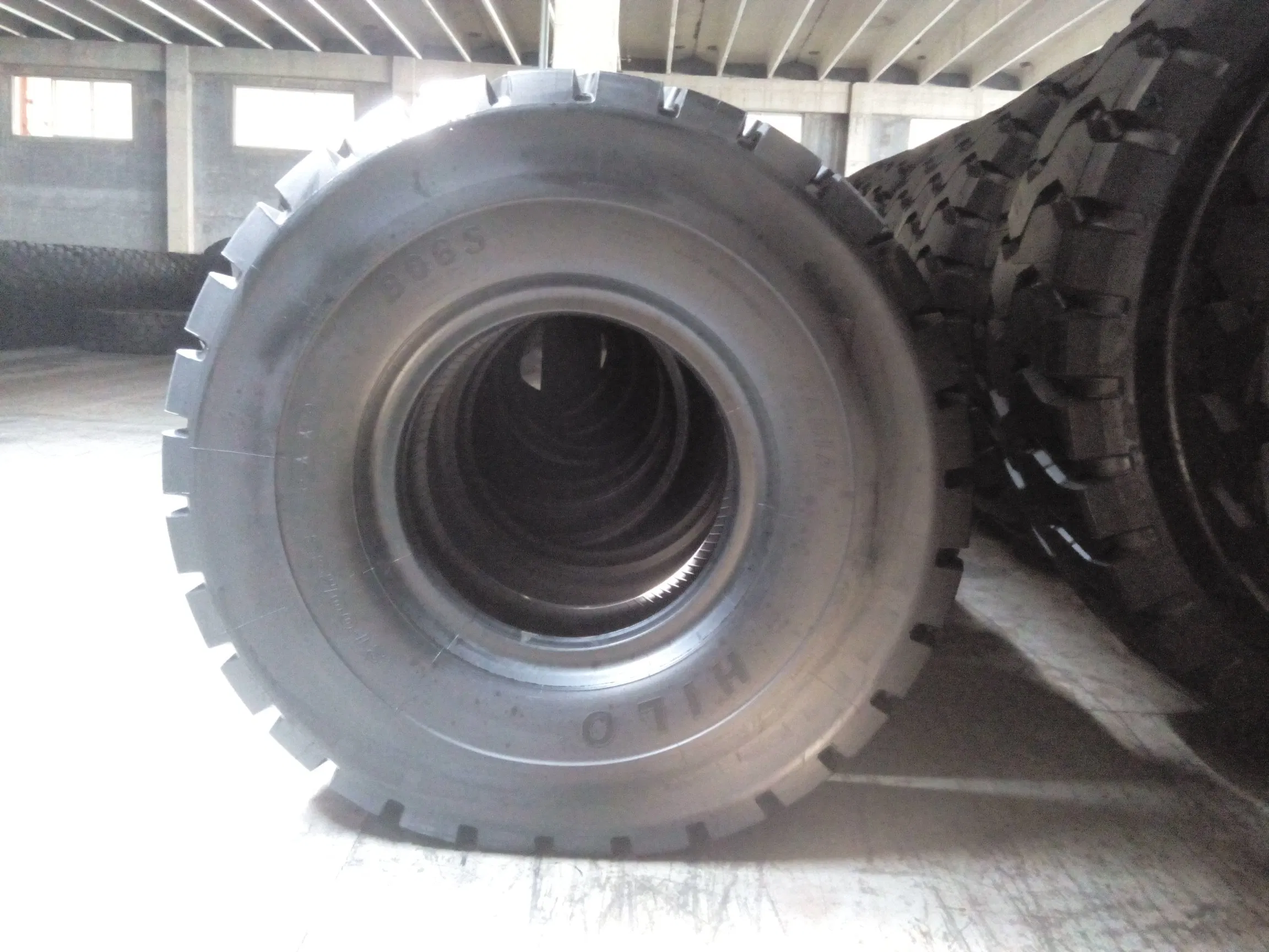 OTR Off-Road Radial Tyres for Dozers, Loaders, Graders and Dumper Trucks