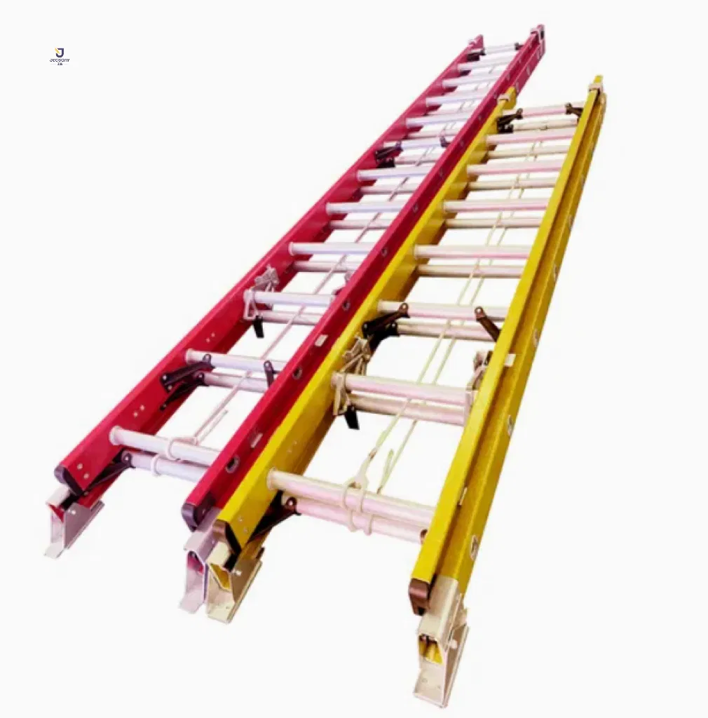 High Quality Heavy-Duty Portable Fiberglass Telescopic Ladder with Jtel-Type Design