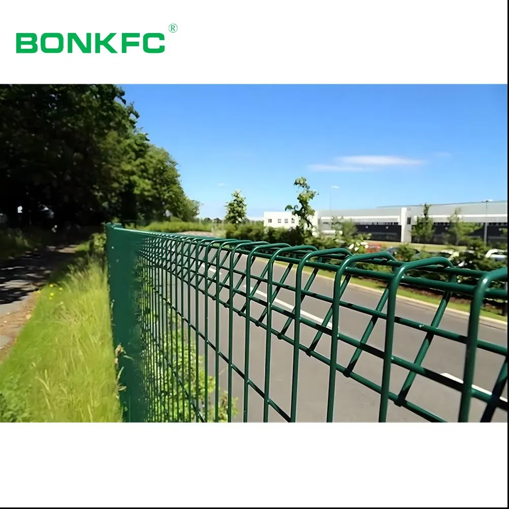 Malaysia Best Selling Galvanized BRC Triangle Bending Wire Mesh Fencing