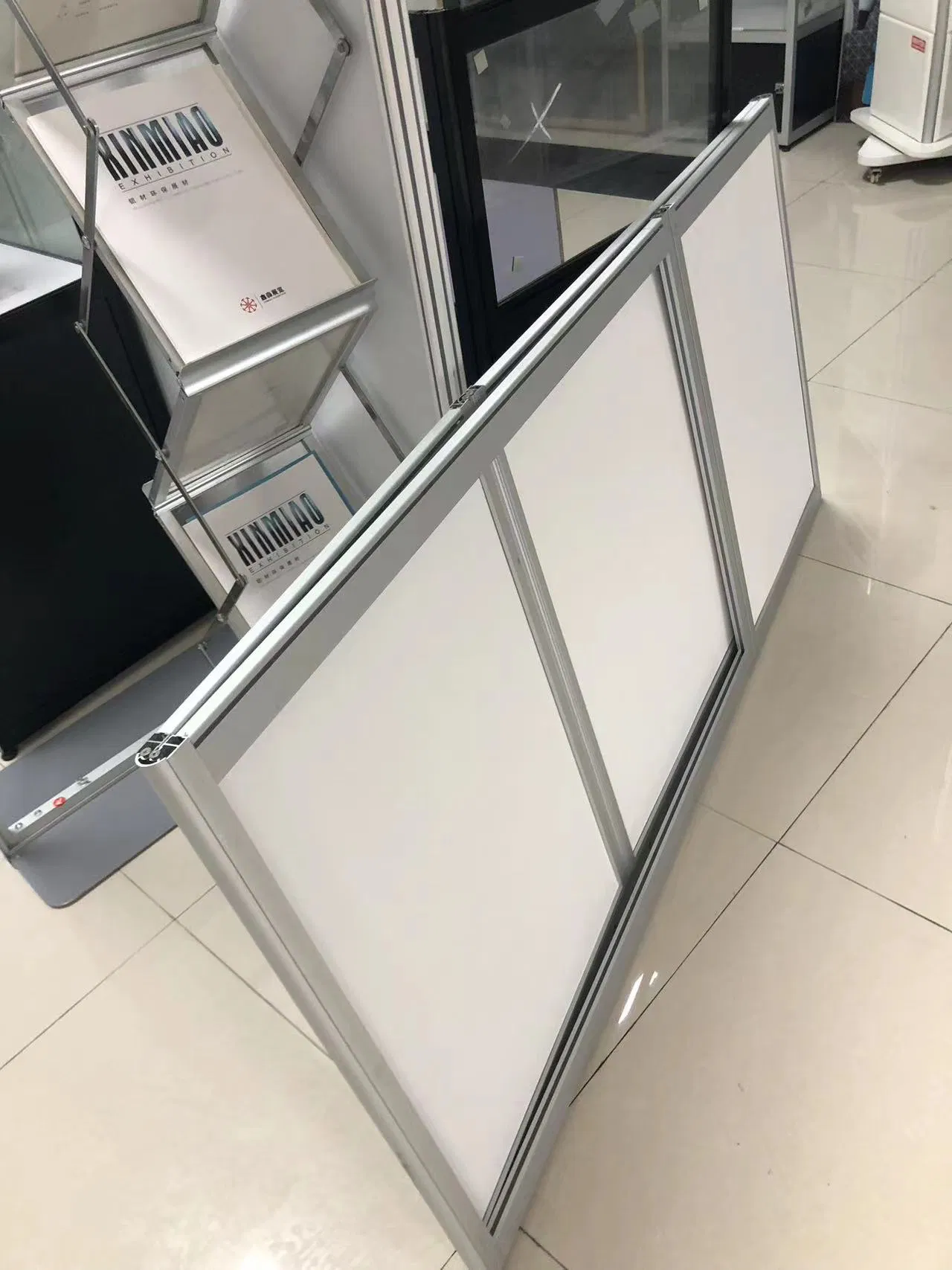 Foldable Counter for Exhibition and Event, Desk for Octanorm and Maxima System Shell Scheme Booth