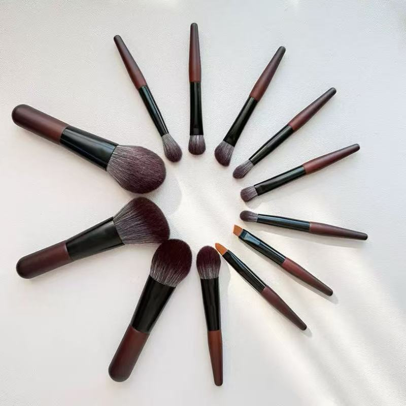 Original Factory Direct Portable Short Pole Travel 12PCS Mini Makeup Brush Set