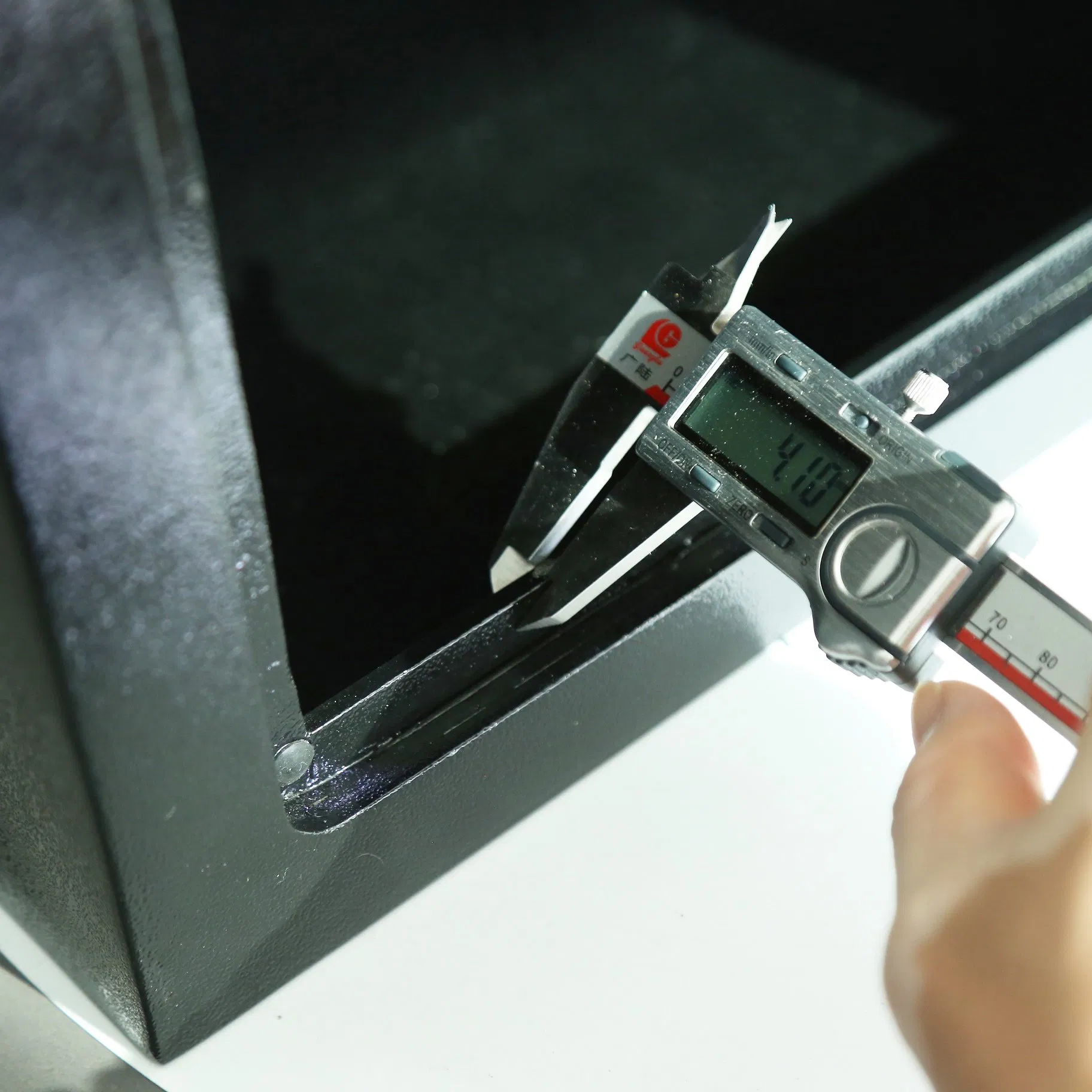 Israeli Standard 4/8mm 25cm Home Safe with 4bolts