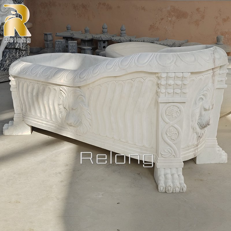 Индивидуальная мраморная ванна с головой льва