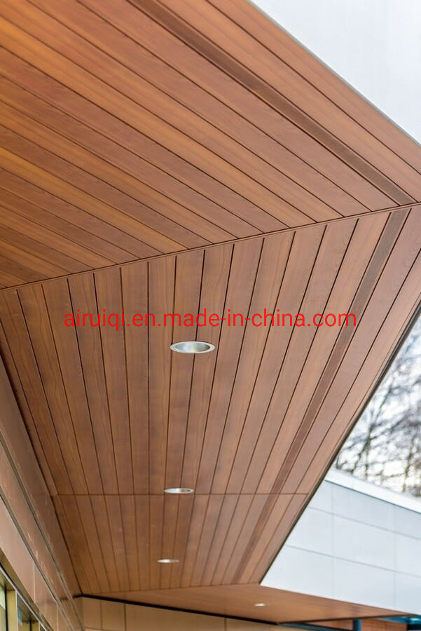 Fascia Soffit Ceiling Wall Panel PVC Anti-UV Wooden Color with H Clip