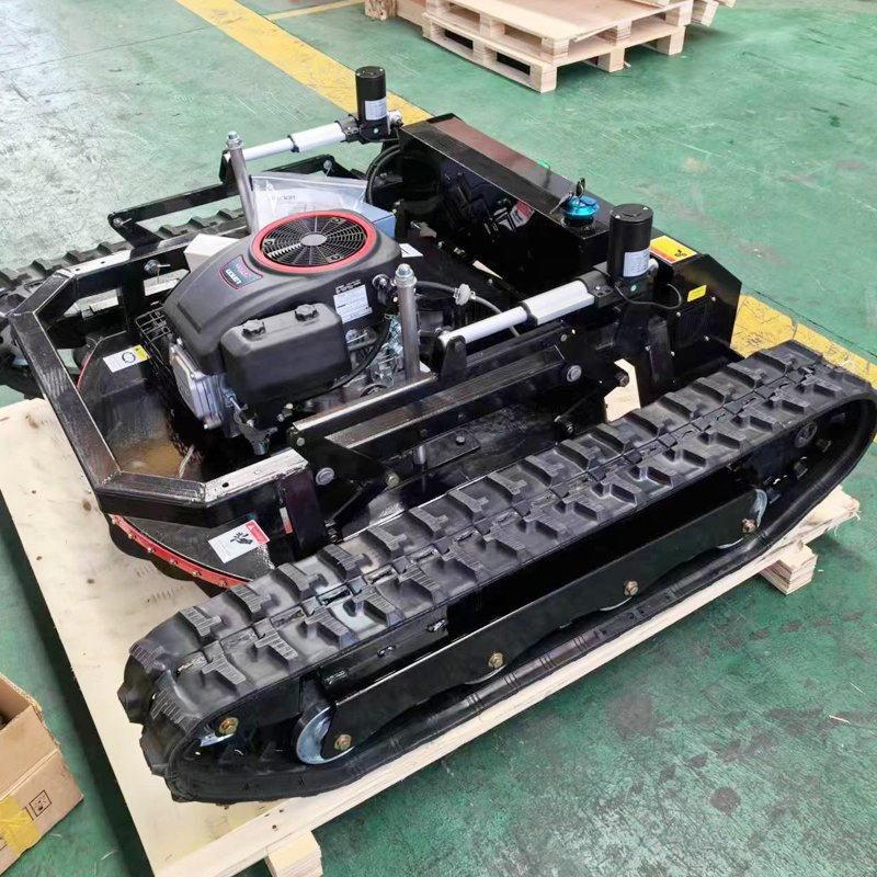 Гусеничная газонокосилка с дистанционным управлением NUOMAN