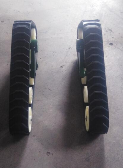 Heavy-Duty Snowplow Crawler with Remote Control and Rubber Tracks