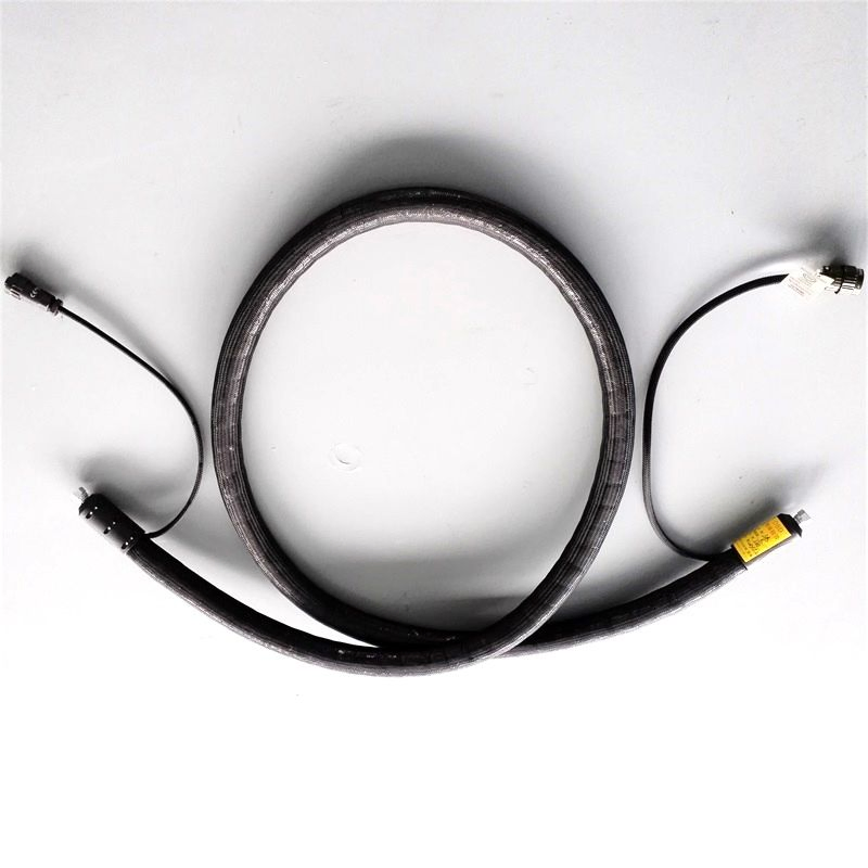 Шланг для подачи клея к пистолету-распылителю Oushida