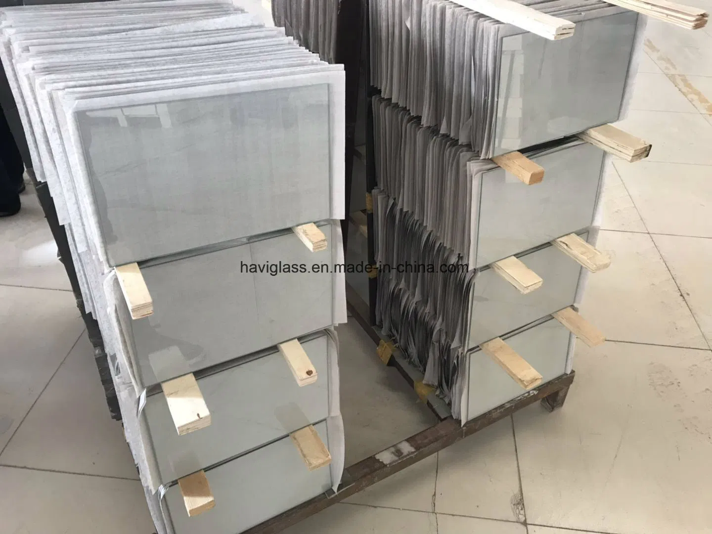 Top Quality Tempered Glass Shelves for The Kitchen /Bathroom Glass Shelves