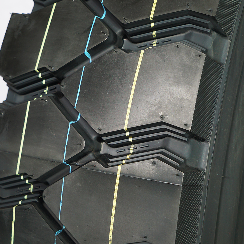 Шины грузовые радиальные стальные DOT Label Factory для самосвалов, автобусов и прицепов