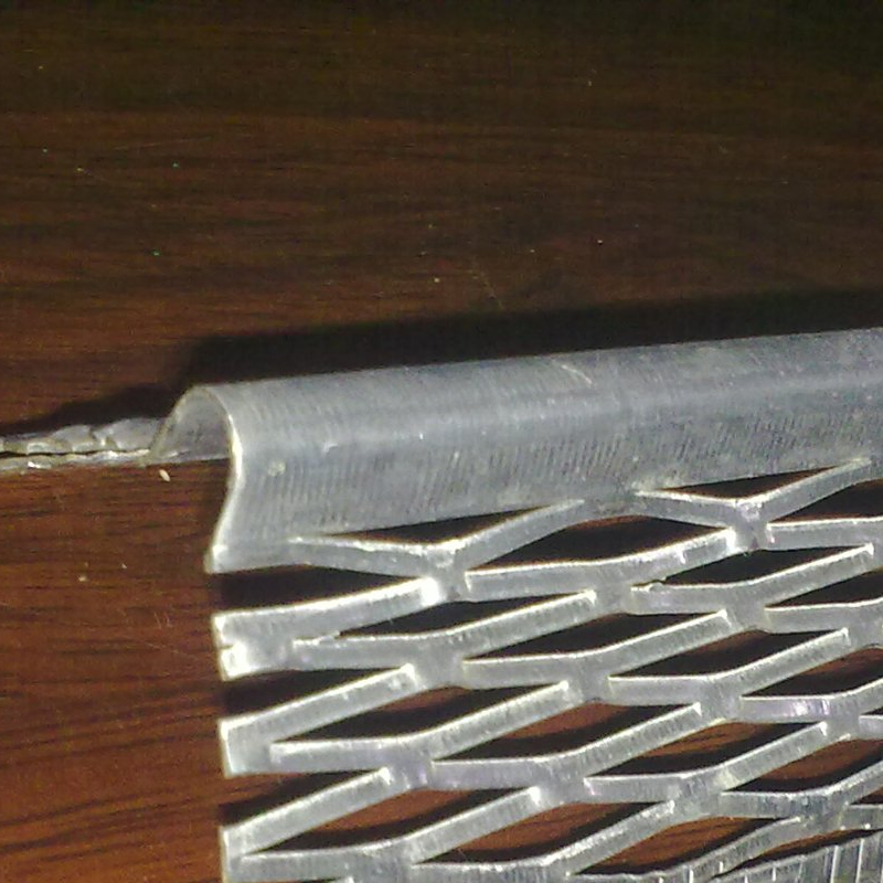 Expand Mesh 32mm Diamond Mesh Galvanized Corner Bead