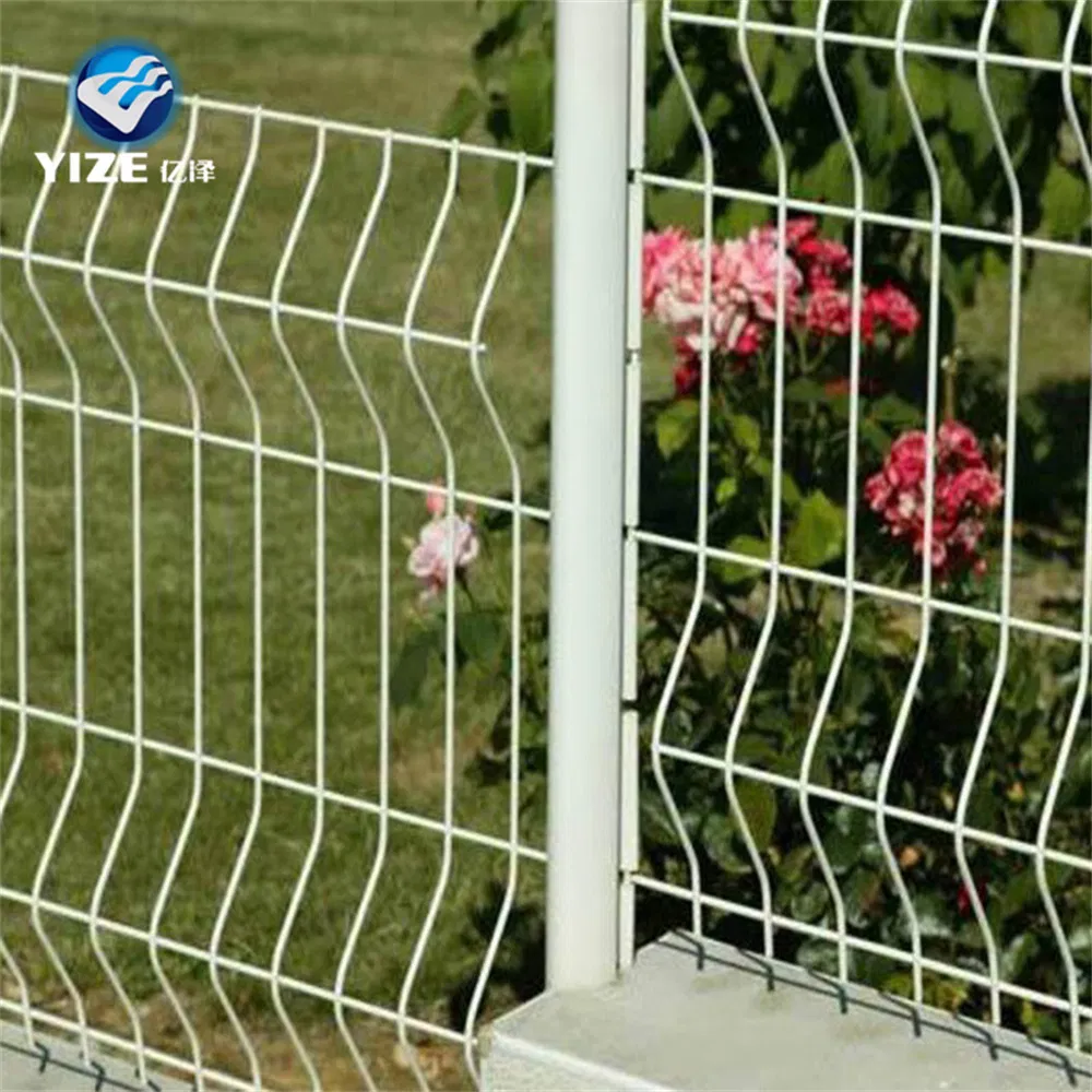 Triangle Bending PVC Coated Welded Wire Mesh Fence