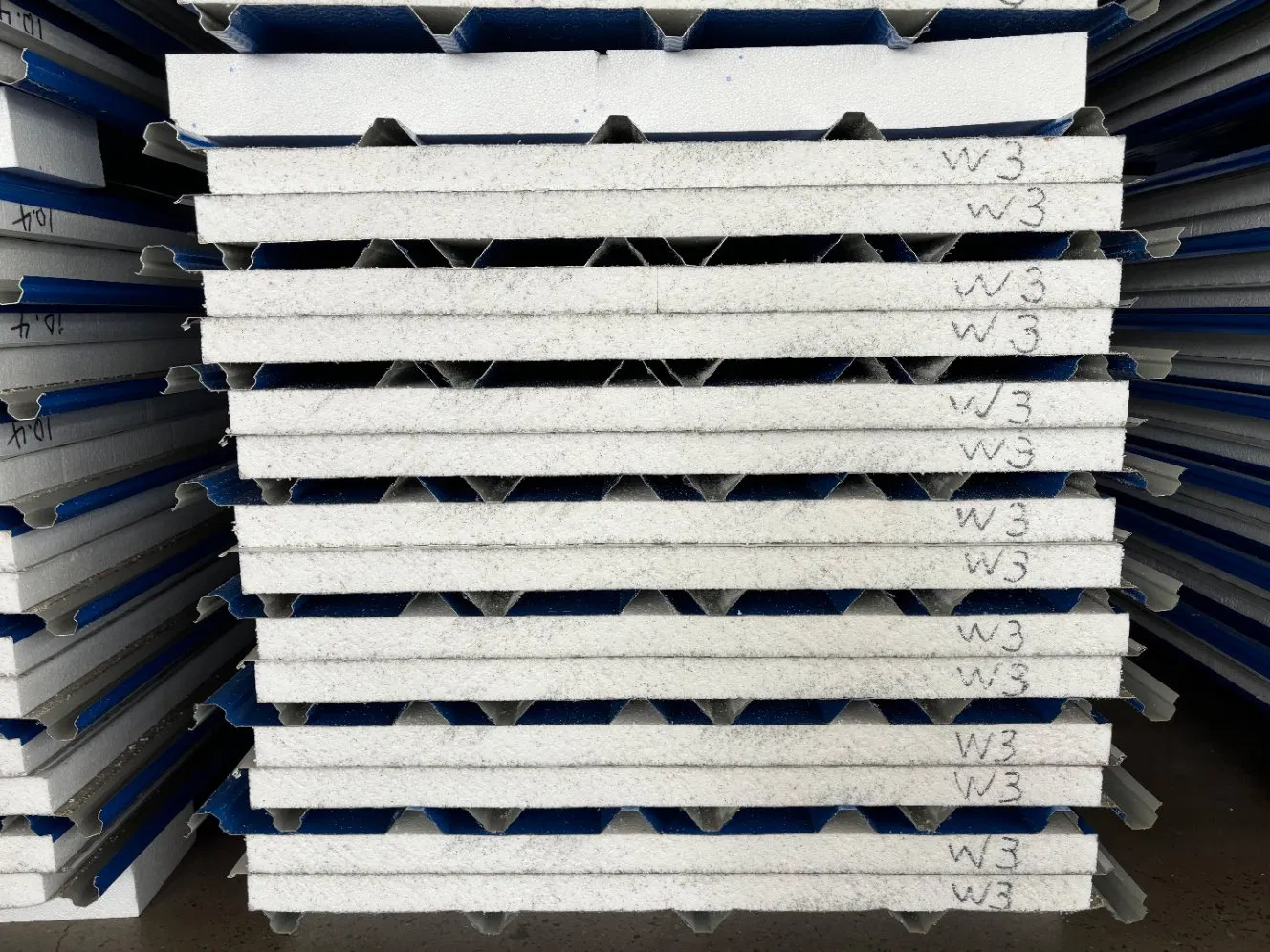 Rock Wool Sandwich Board Foam Polyphenyl Board Color Steel EPS Sandwich Panel