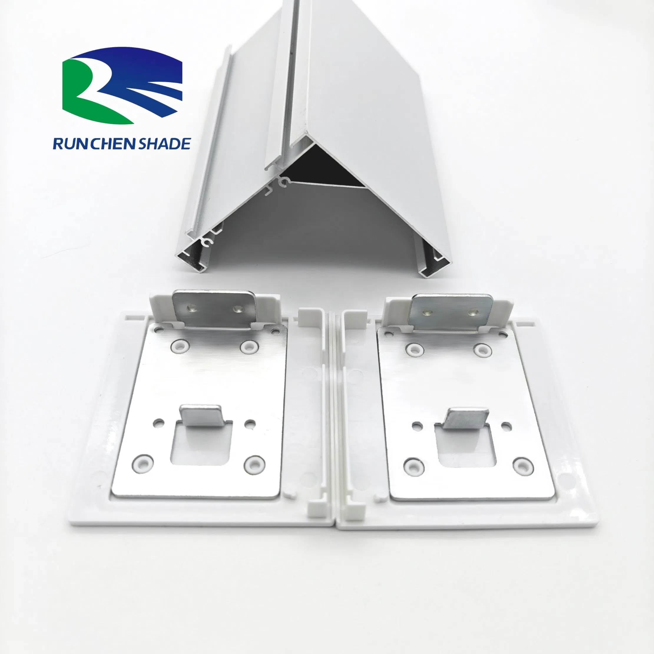 The Rust-Proof Treatment of The Blinds Aluminum Cover Extends The Life