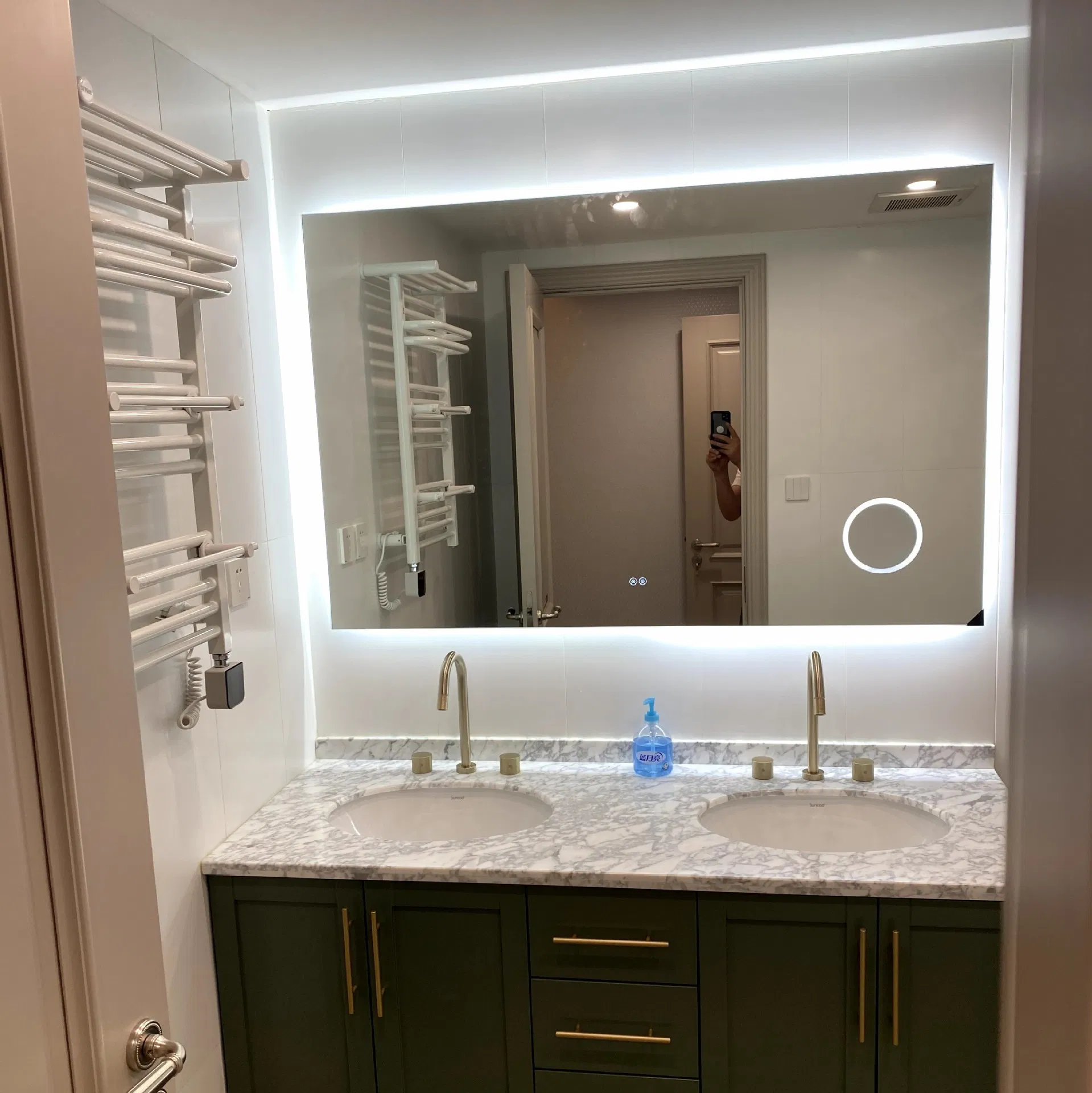 Electronic Anti-Fog Mirror Makeup Mirror 0648