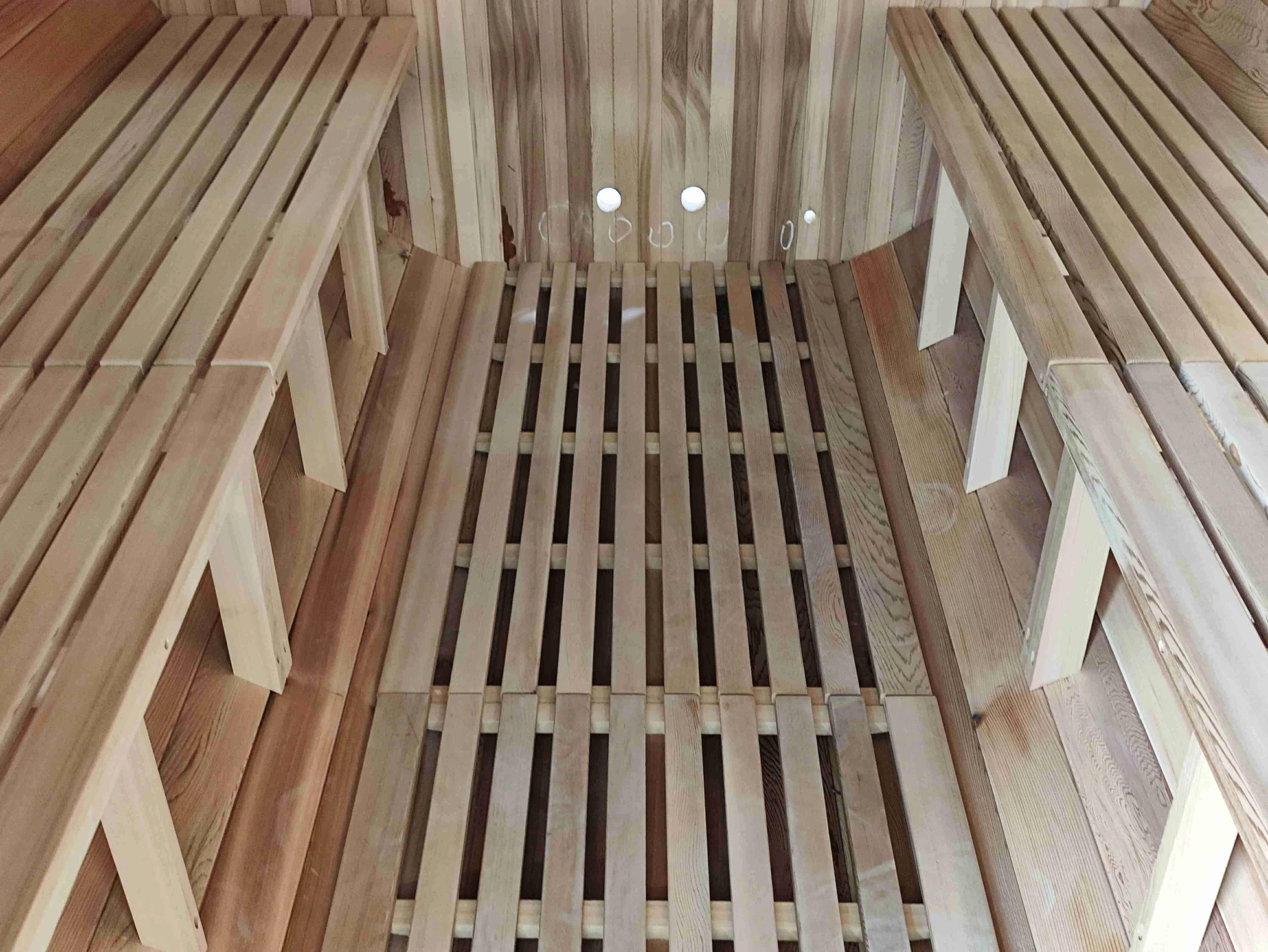 Финская сауна из сосны на 4 человек