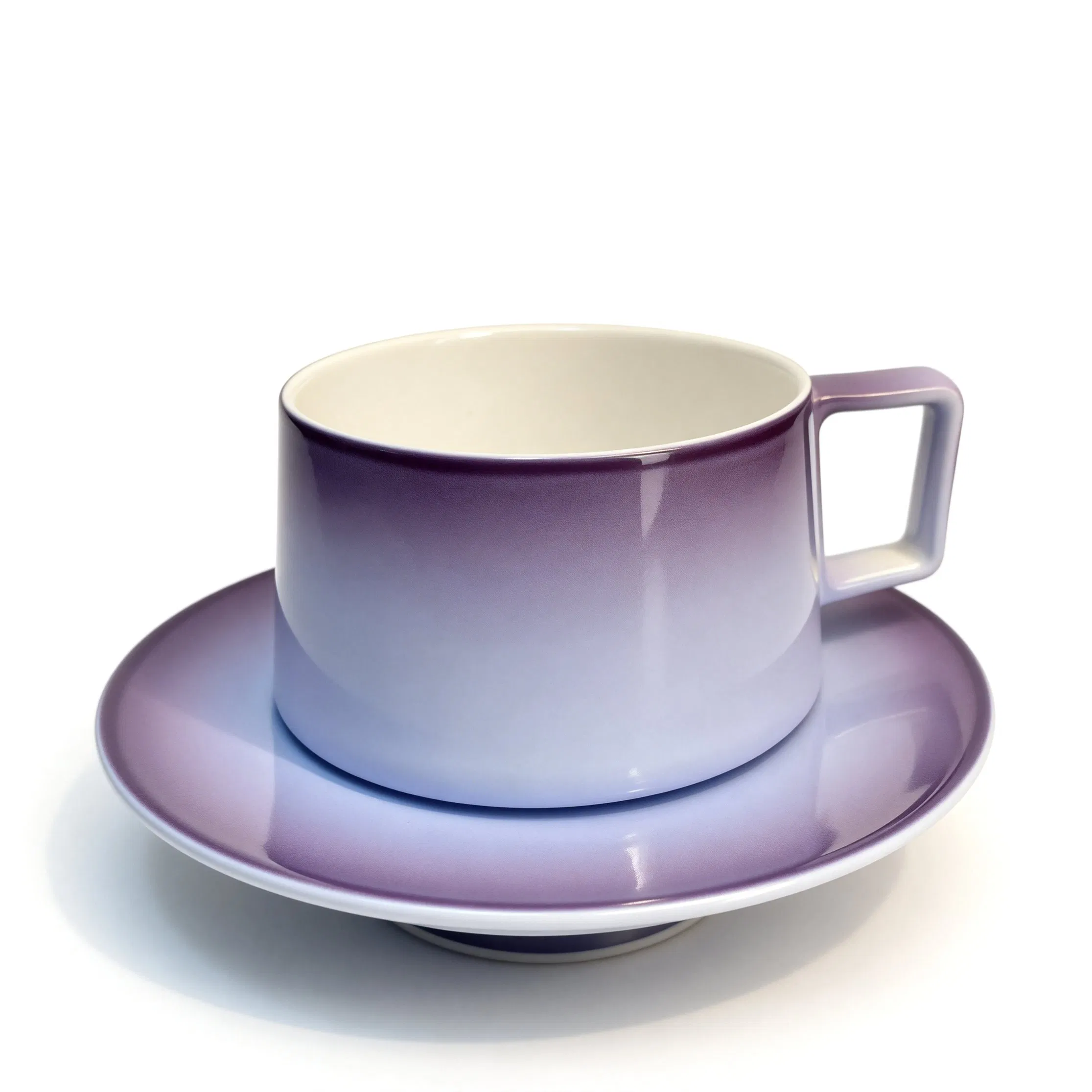 Фарфоровая кофейная кружка Bone China, 200 мл