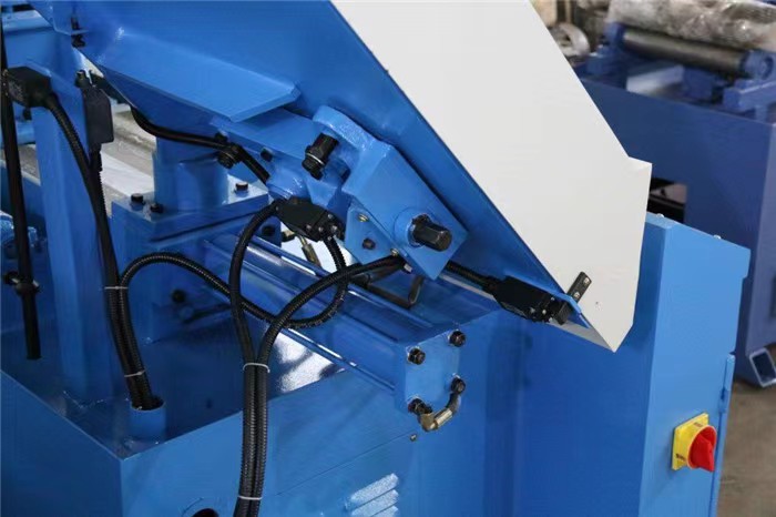 Станок ленточнопильный горизонтальный автоматический по металлу GB4240