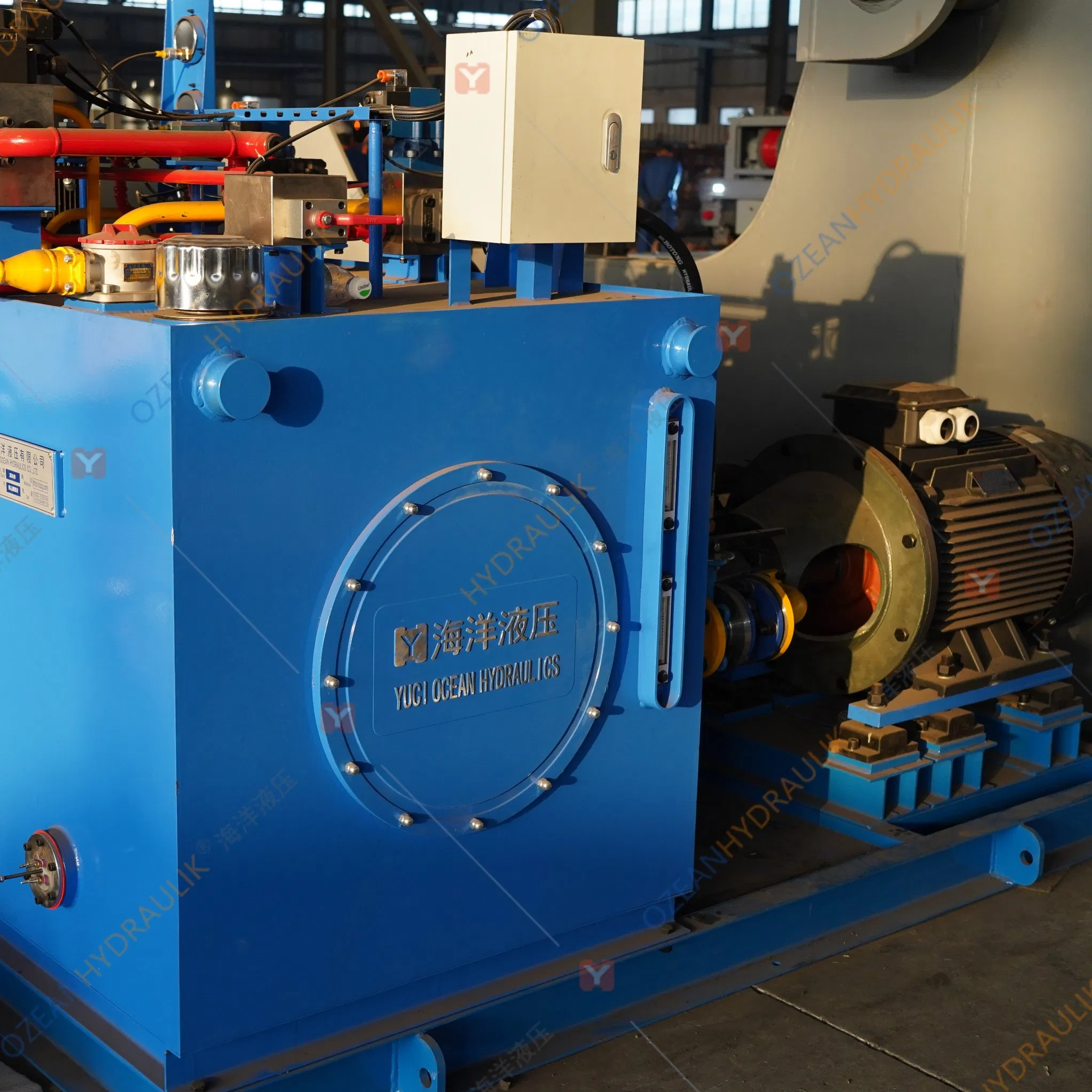 Гидравлическая система с водно-гликолевым приводом, дистанционное управление