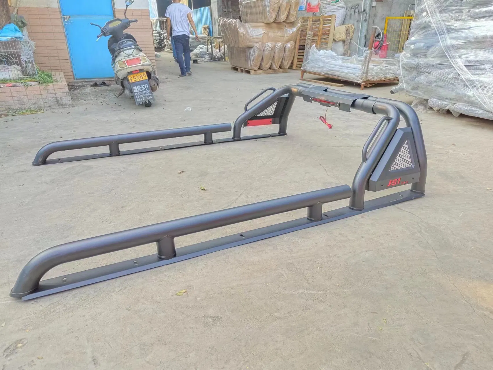 Ролл-бар со светодиодной подсветкой и комплектом креплений для Wingle