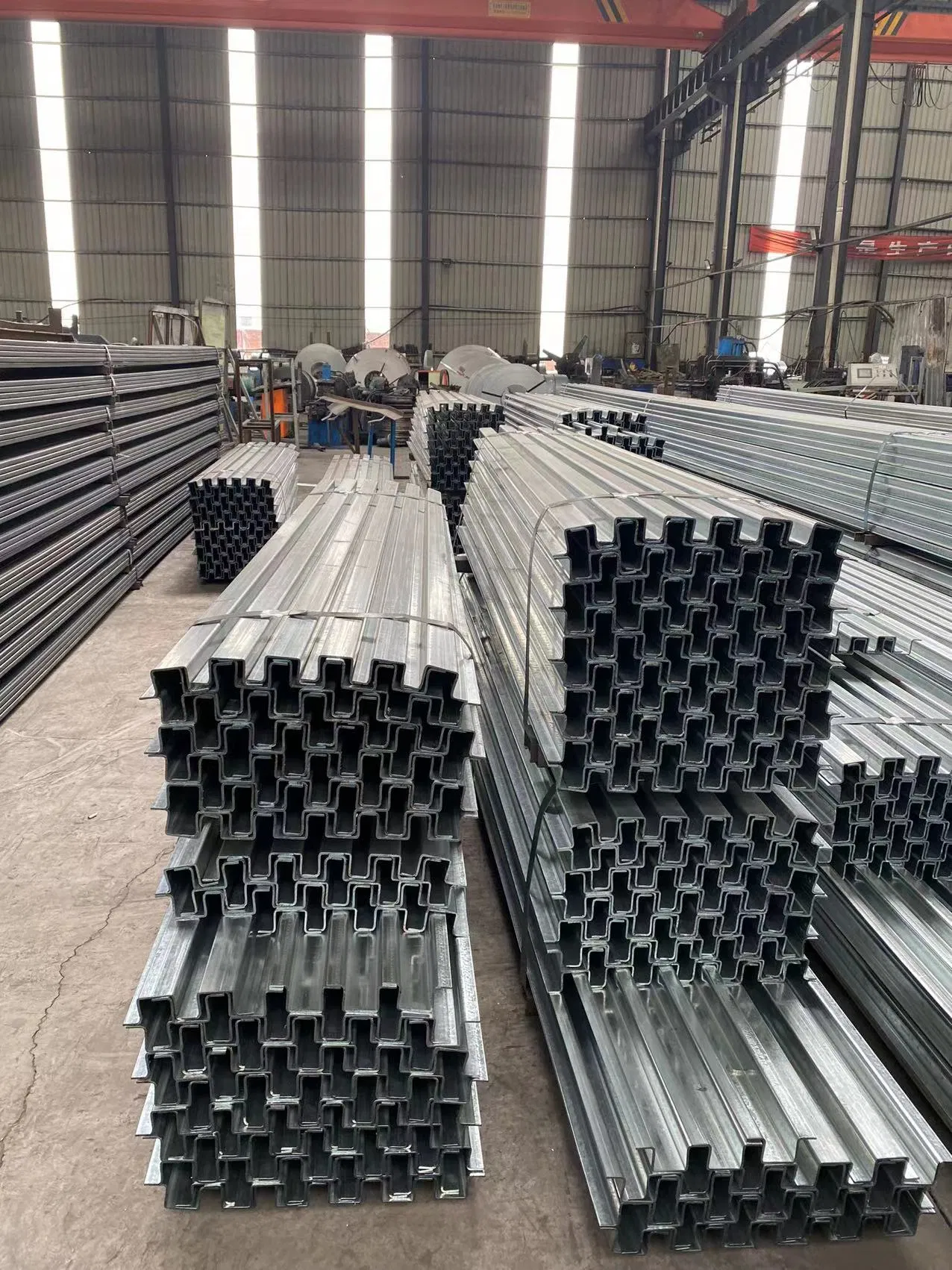 High Quality Galvanized Steel Omega Factory