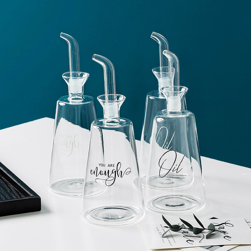 Capped Oil Bottle Vinegar Bottle Corrosion Resistant Kitchen Utensils Glass Oil Pot