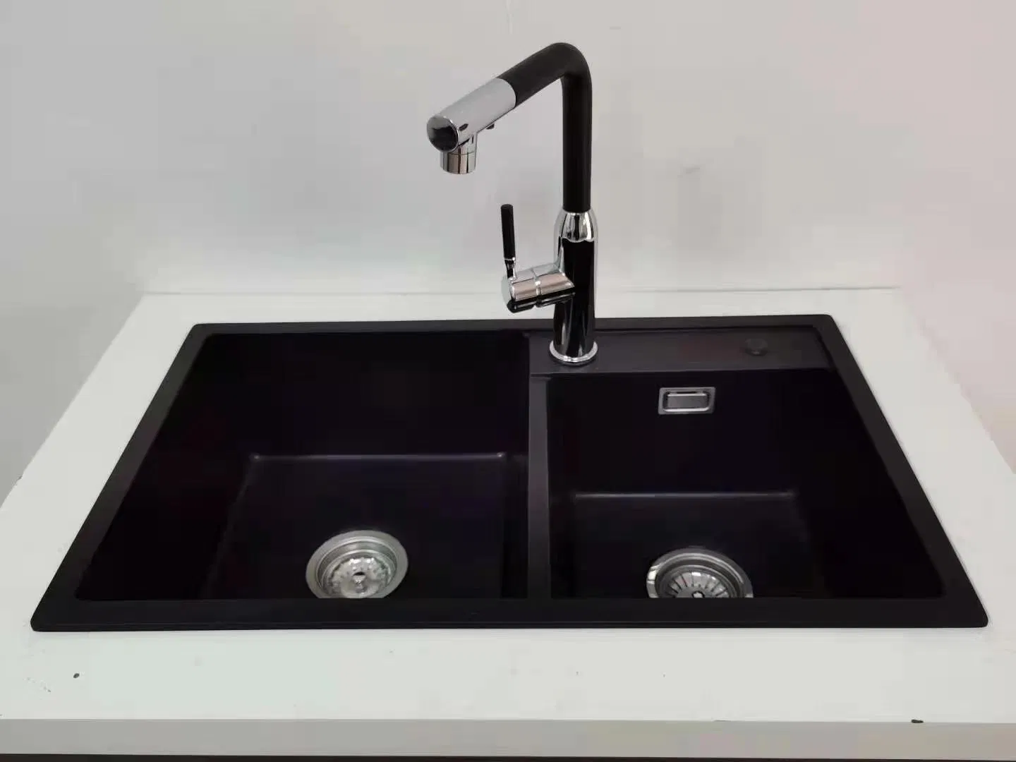 Custom Color Composite Quartz Kitchen Sink Granite Double Bowl Kitchen Sinks with Drainer