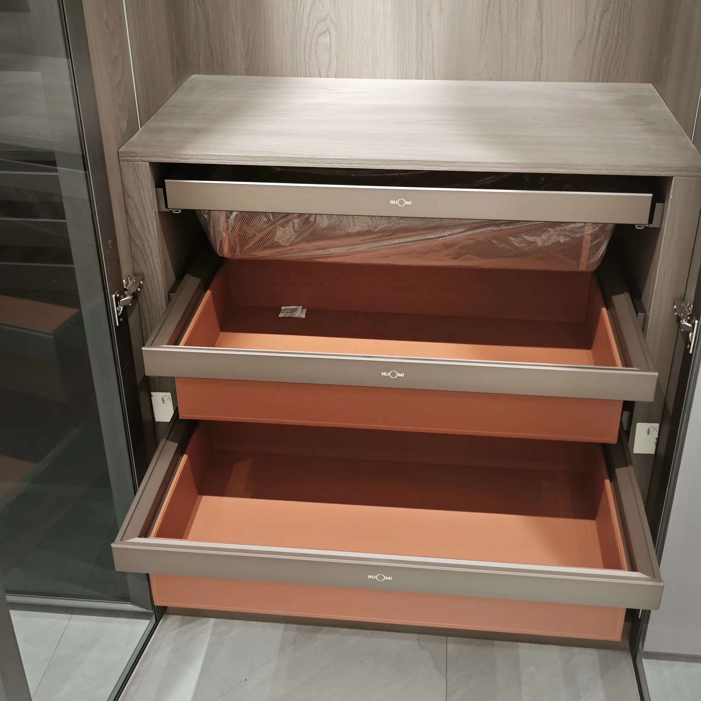 Шкаф для одежды белый двустворчатый 2 двери