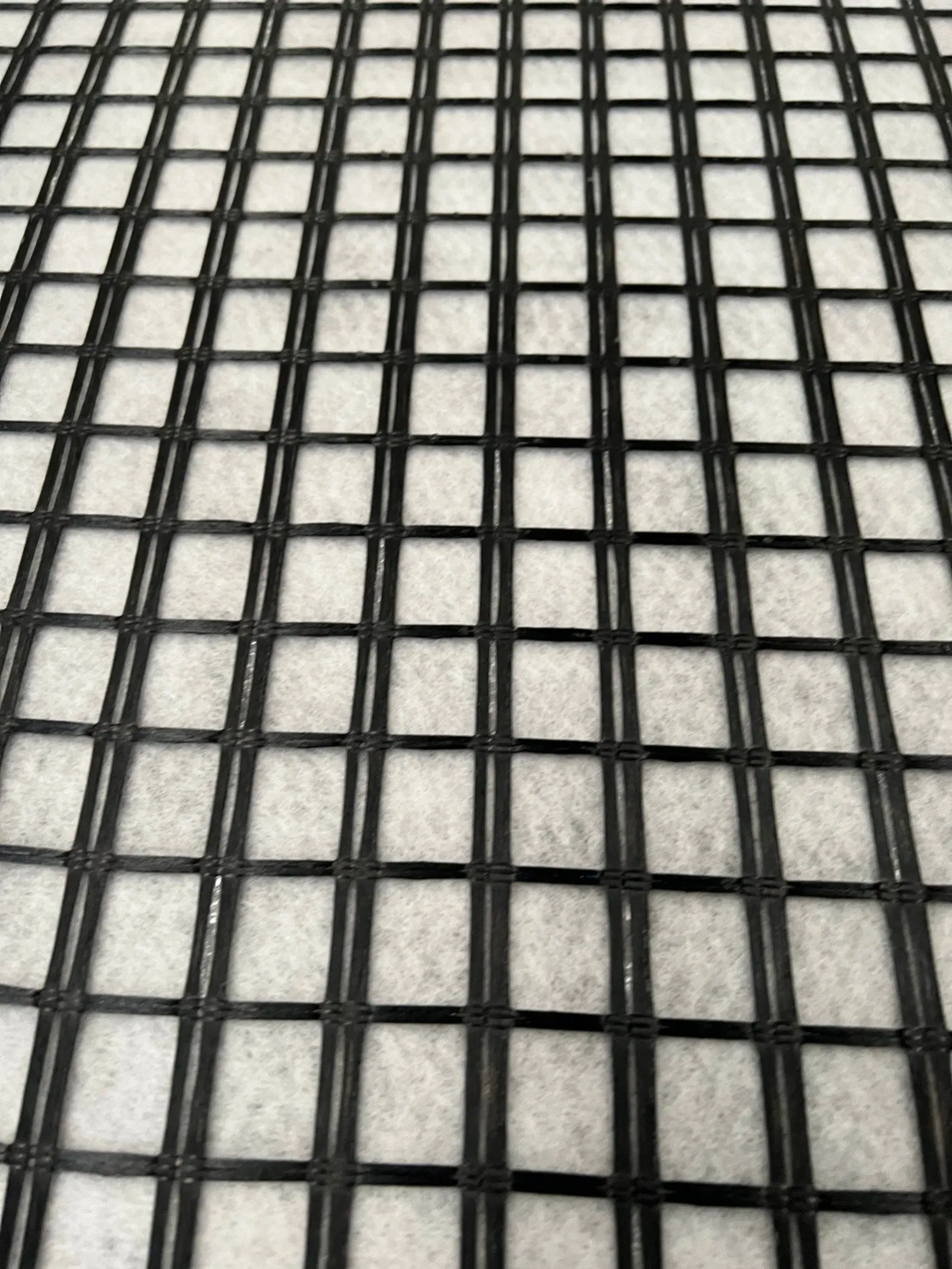 High Quality Asphalt Reinforcement Glassgrid Geocomposites for Asphalt Reinforcement/Fiberglass Geogrid Composite with Nonwoven Geotextile for Road