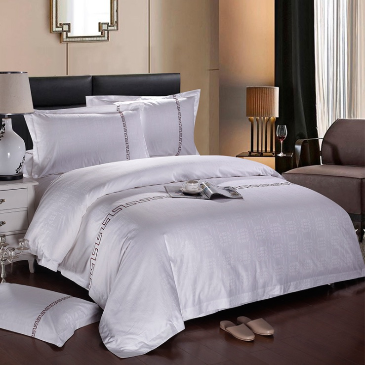 300tc Woven Eco-Friendly Organic Durable All-Season Home 4PCS Bedding Set Breathable Fitted Sheet Flat Sheet Soft Pillowcases