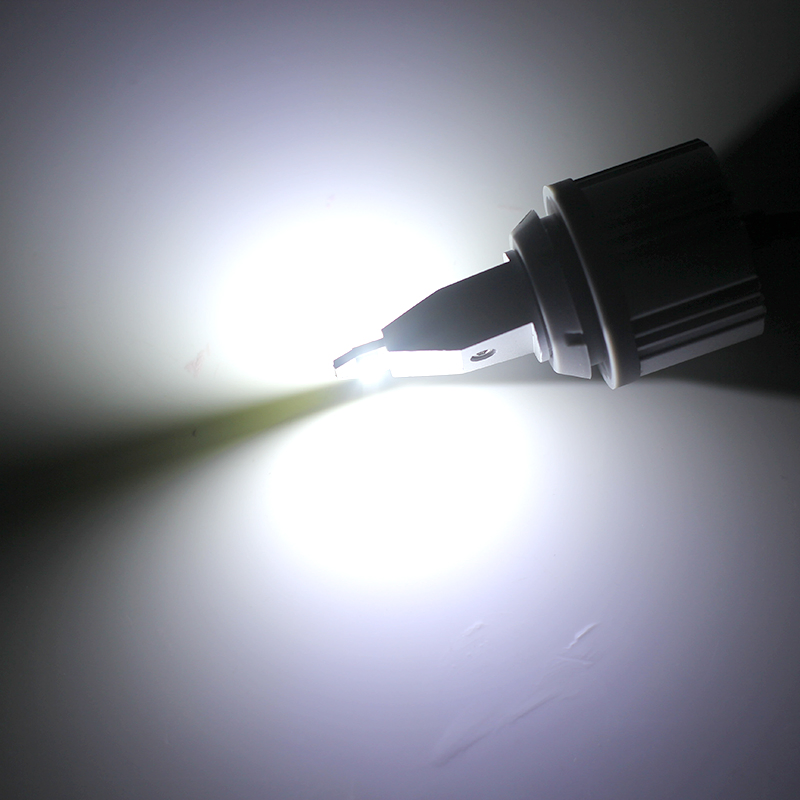 Светодиодная лампа заднего хода T20 W21W 7440