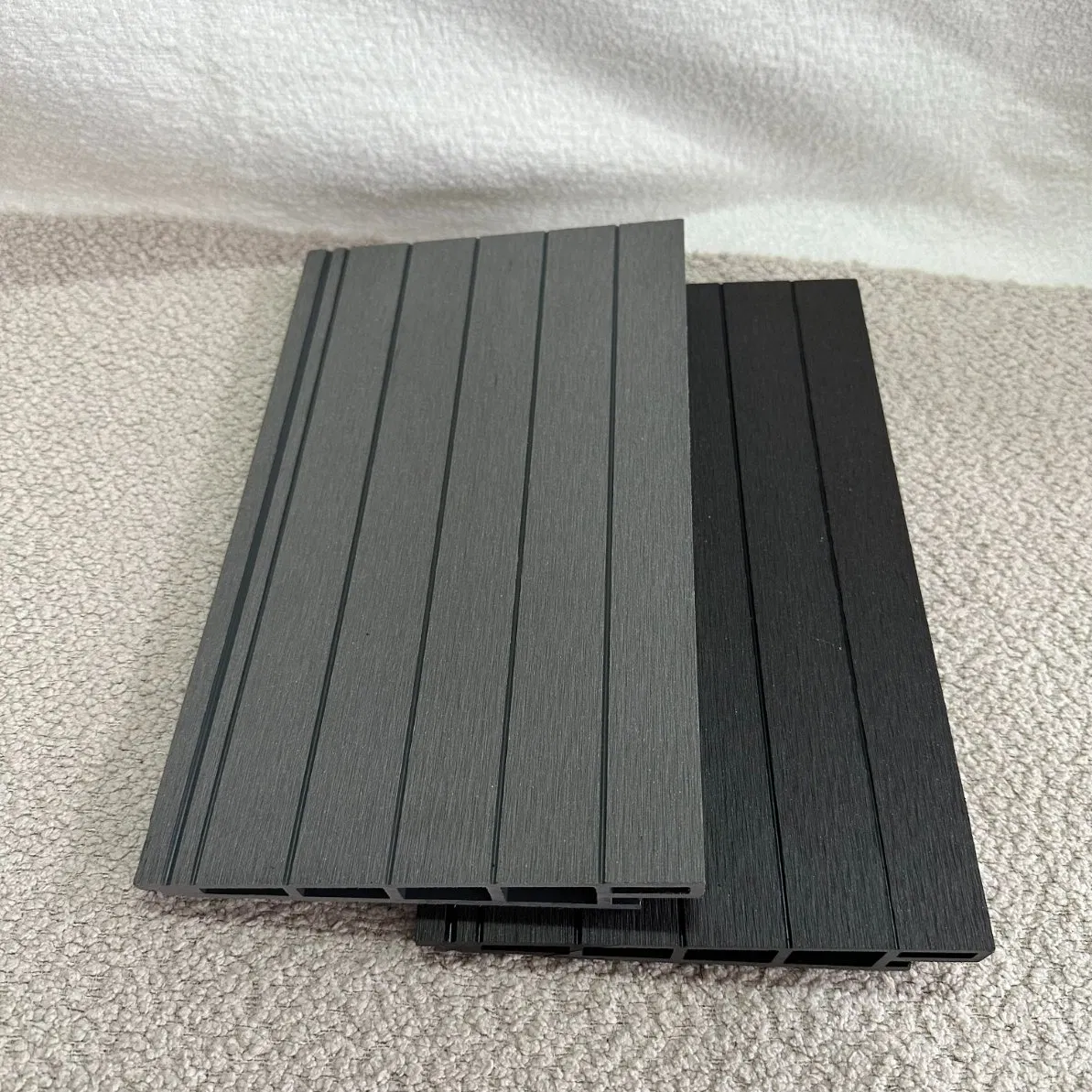 Modern WPC Roofing Sheet 178mm Span 30mm Thickness Waterproof Angled Roof for Building