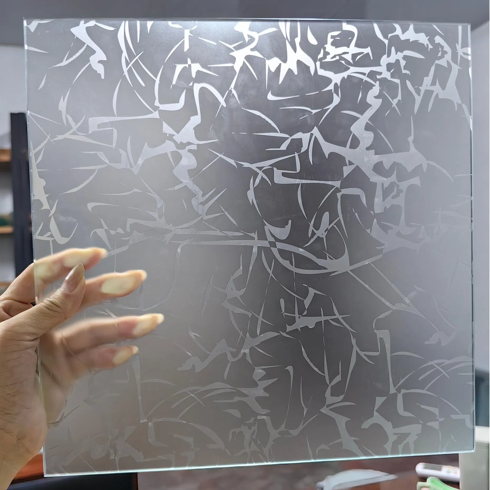 3mm to 15mm Designed Decorative Acid Frosted Etched Glass