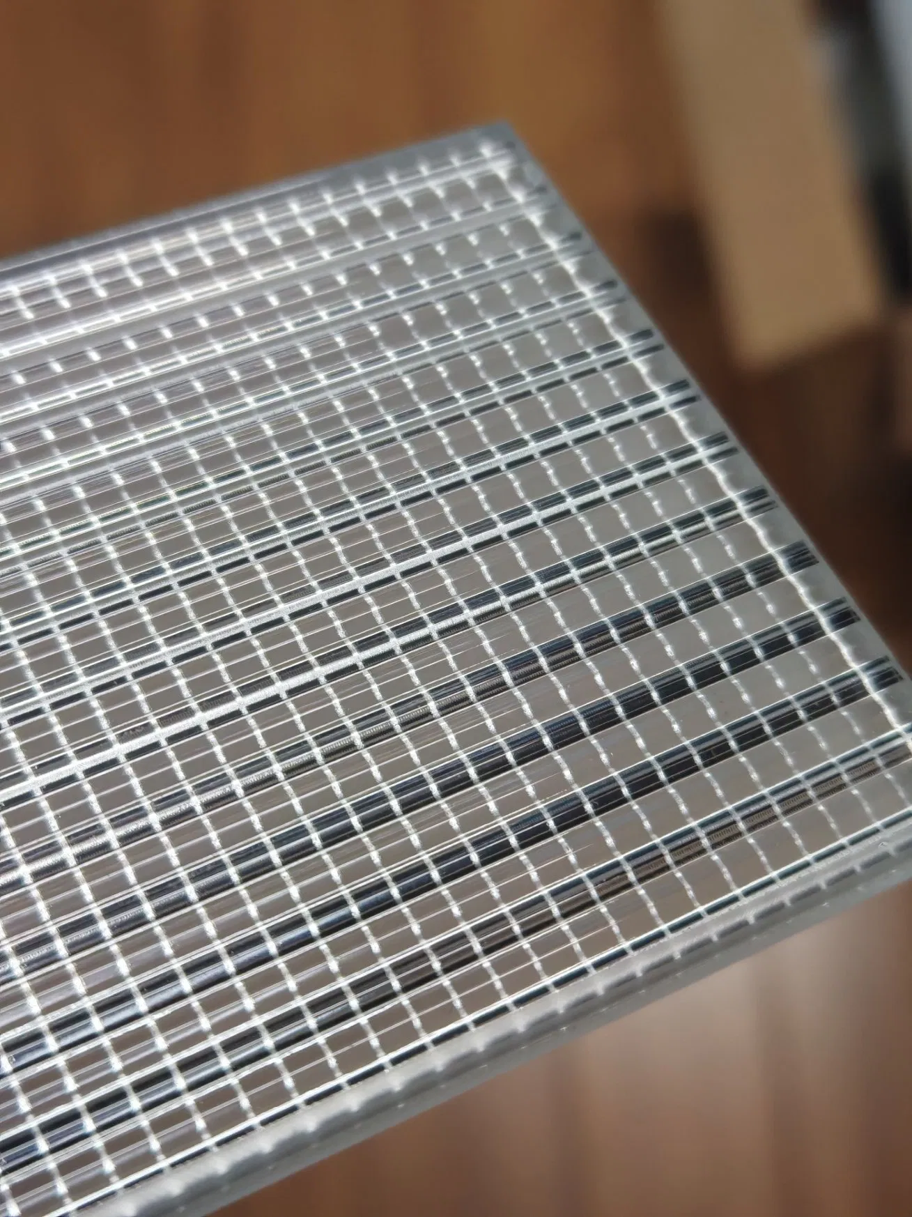 High-Quality Laminated Glass for Enhanced Safety and Durability