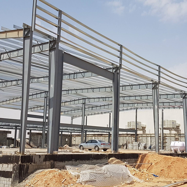 Industrial Building Prefab Steel Structure Sandwich Panel Workshop Metal Purlin Sheet Frame Warehouse for Storage/Plant/Hangar/Garage/Shed Construction