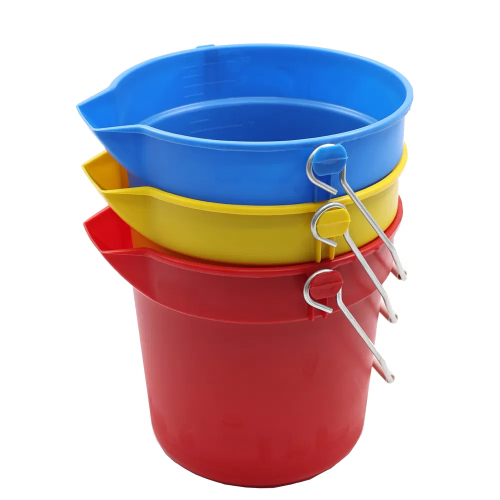 Durable Round Plastic Pail with Convenient Pour Spout for Easy Use