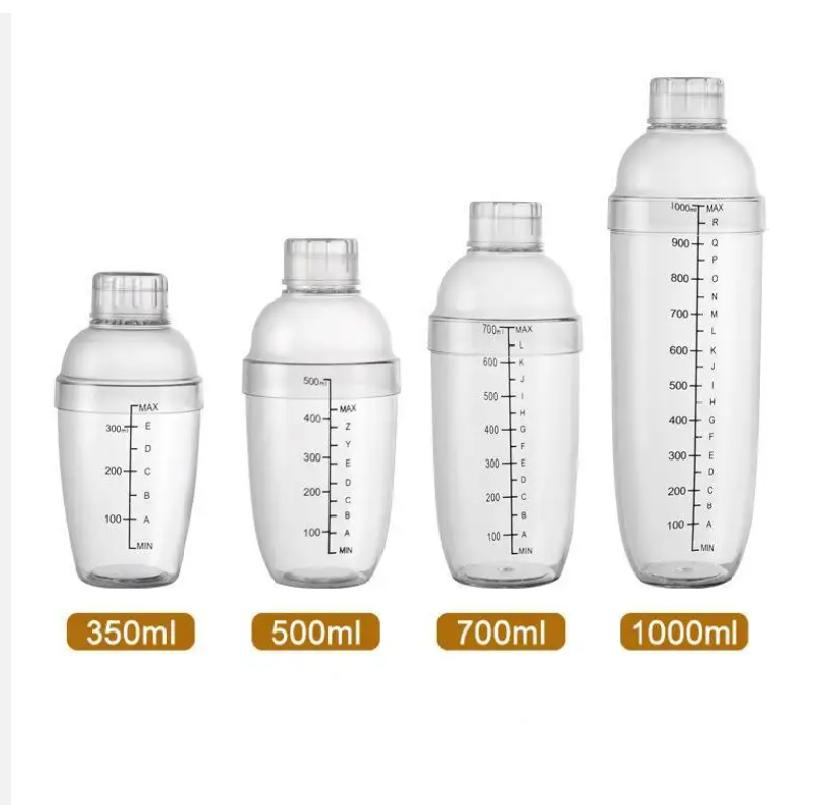 Пластиковый шейкер для коктейлей с мерной шкалой