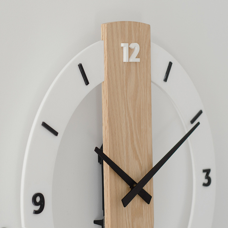 Simple Wall Clock, Nordic Modern Solid Wood Mute Swing Clock, Wall Watch