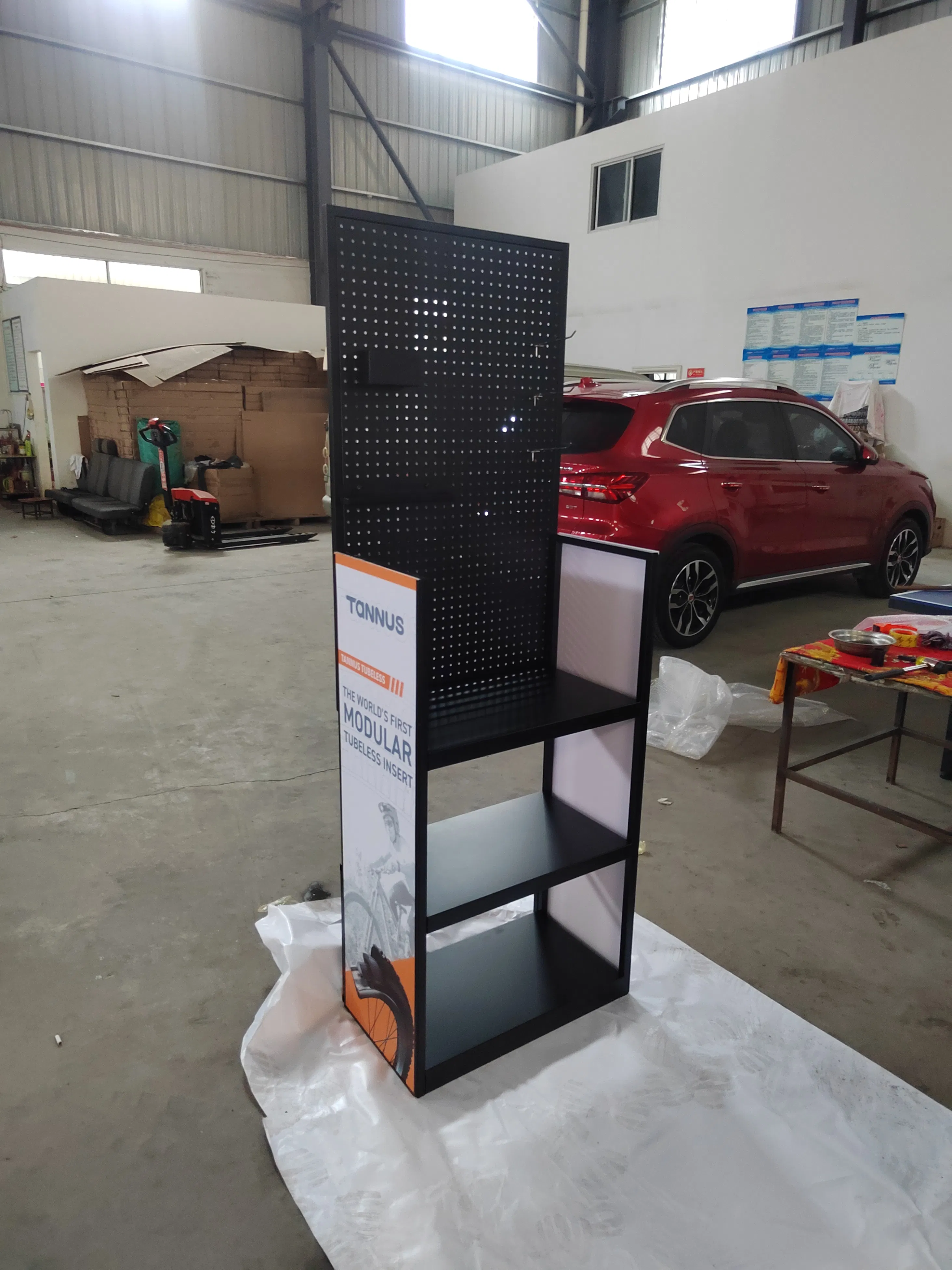 Durable Powder Coated Retail Display Stands for Maximum Visibility
