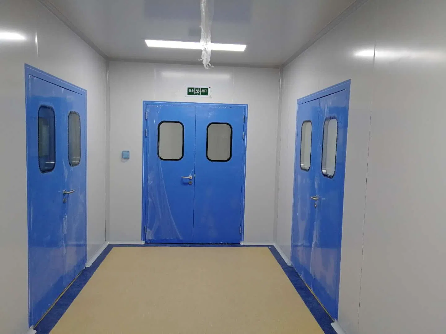 Advanced GMP Modular Clean Room Solutions for Pharma and Biology