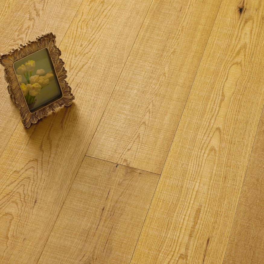 Инженерная доска дуб браш под современный интерьер