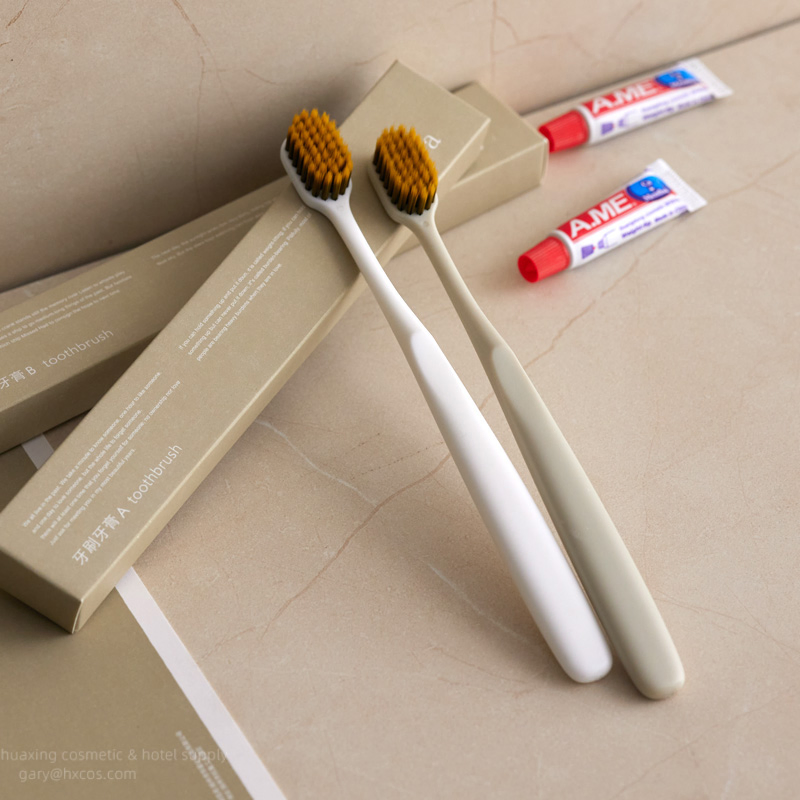 Travel-Friendly Hotel Toothbrush with Private Logo and ISO Certifications