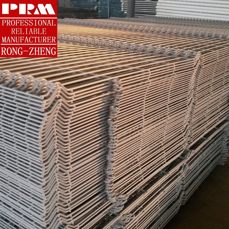 Durable 3D Bending Metal Wire Mesh Fence for Outdoor Security