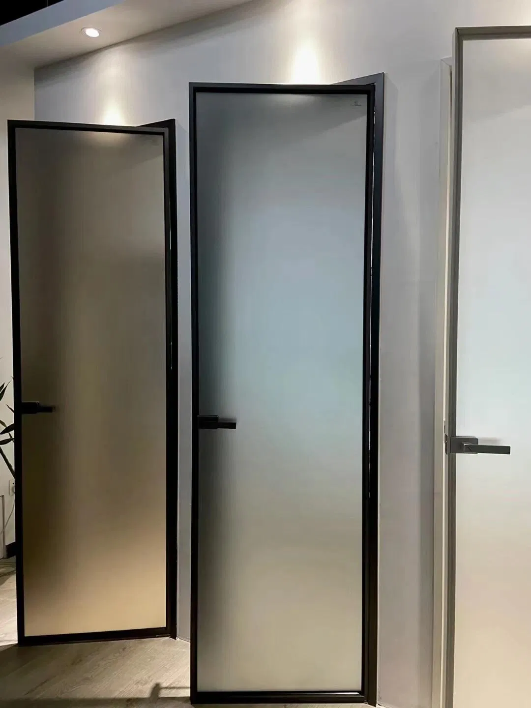 Sleek Customizable Aluminum Sliding Door for Modern Spaces