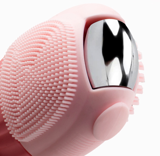 Multi Functional Silicone Cleansing Brush Facial Ice Tray with Metal Roller Massage