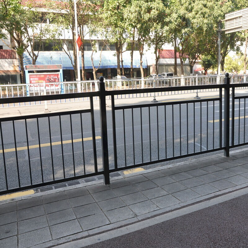 Maintain Free Aluminun Fence Guardrail Railing Traffic Barrier Balcony Fence