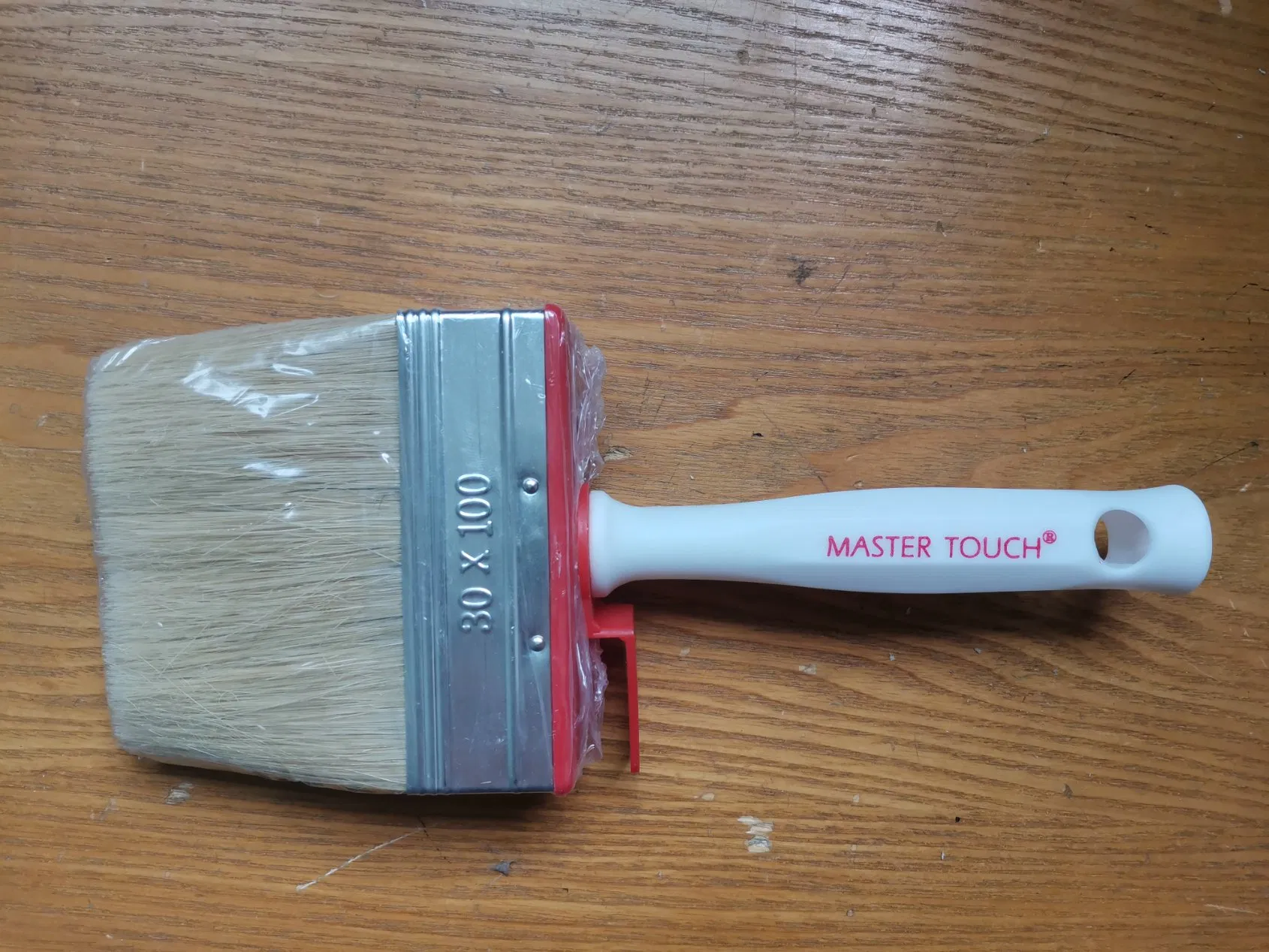 Потолочная щётка с пластиковой ручкой