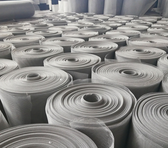 Factory Epoxy Resin Coated Aluminum Wire Mesh/ Black Window Screen Wire Netting Insect Netting